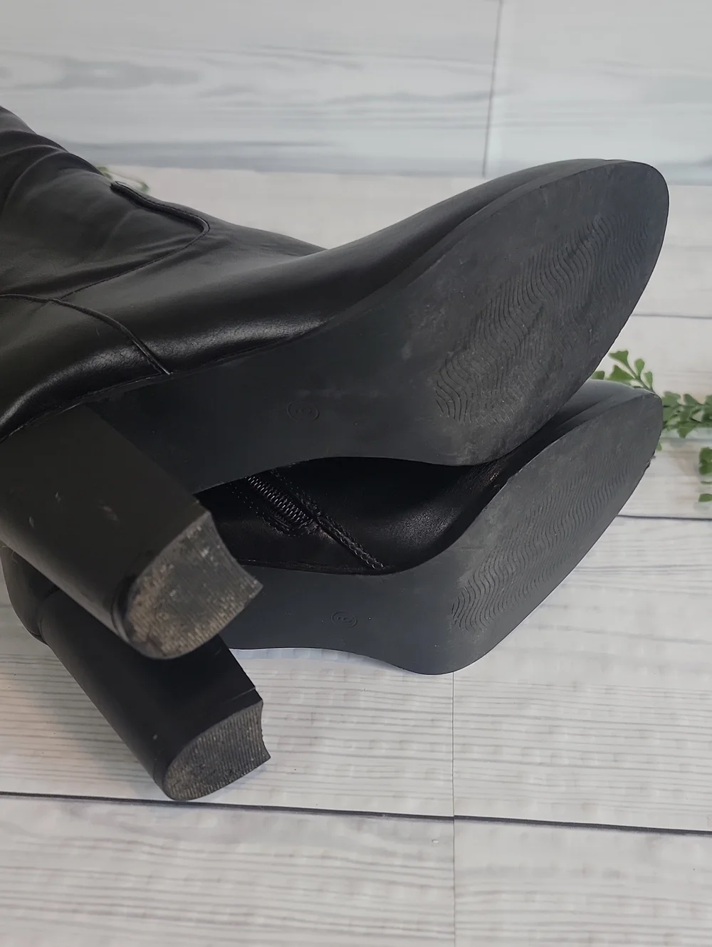 Allegra K Black Knee-High Heeled Boots - Women's Size 8